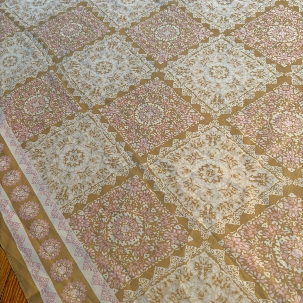 🆘LAST DISCOUNT🆘  Cato Geometric Floral Square Scarf